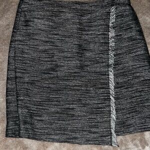 LOFT Black and Gray Pencil Skirt